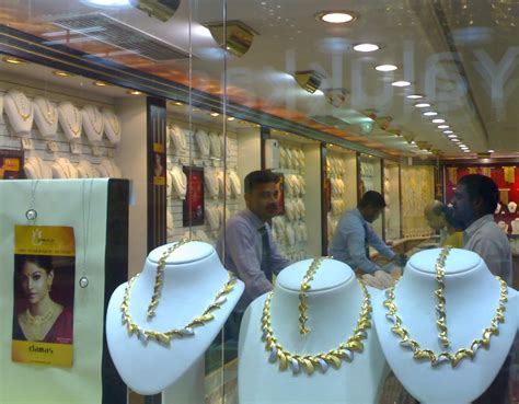 bahrain jewellery store.